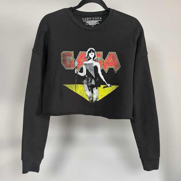 Lady Gaga Metal Cropped Sweatshirt Size M Black Crewneck Long Sleeve - Picture 1 of 6